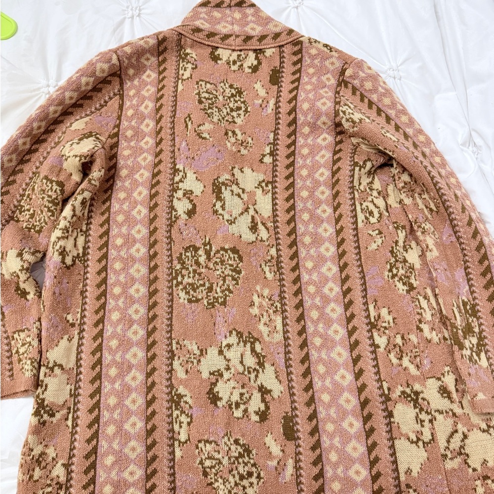 Floral Knit Cardigan - Picture 3 of 3